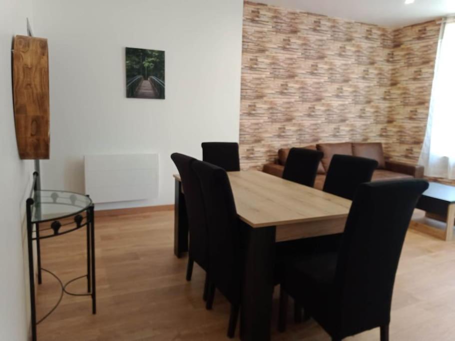 Gonnelles Appartement T3 Centre Ville Rdc D Agen Eksteriør bilde
